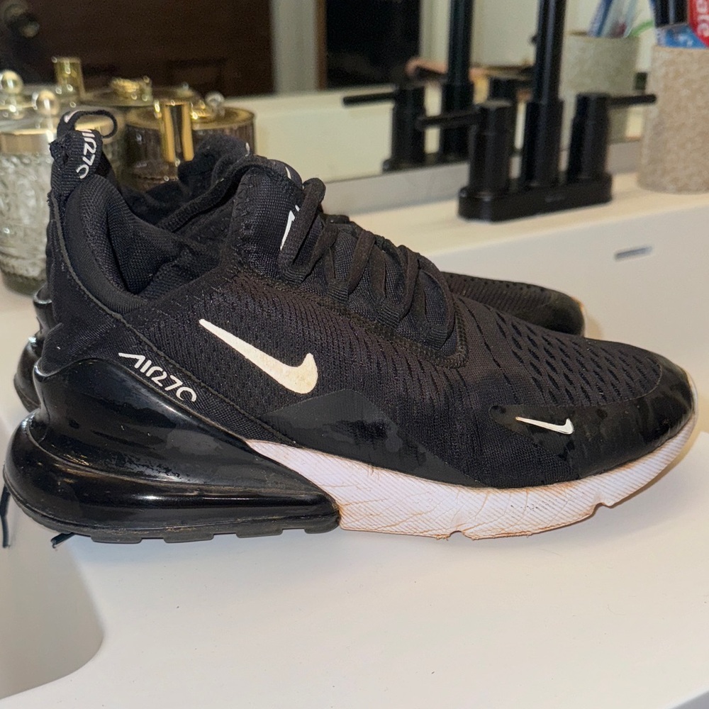 Nike Air Max 270 Black and White Sneakers - women 8.5 / mens 7
